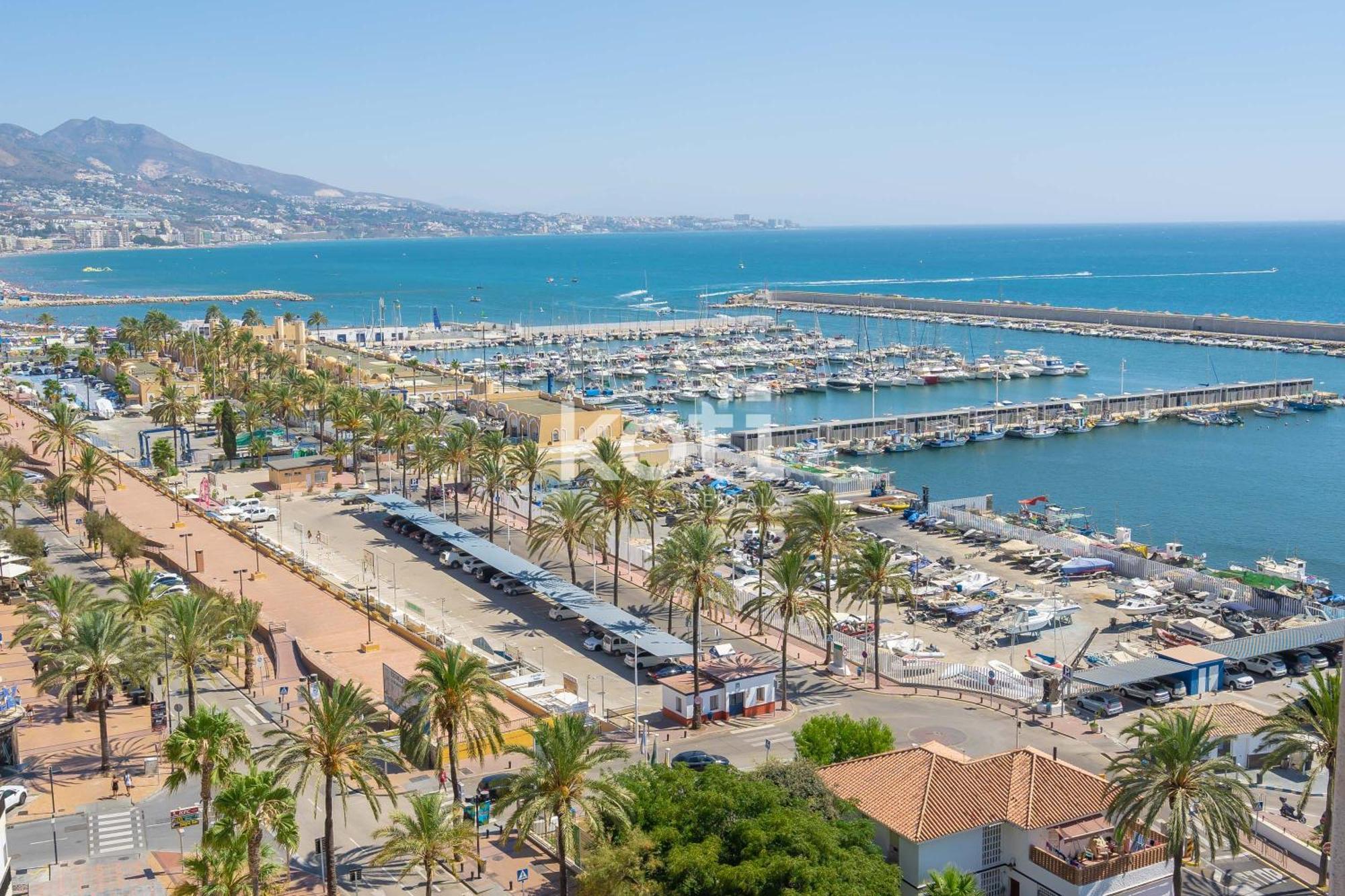 Apartamento Plaza Espana فوينخيرولا المظهر الخارجي الصورة
