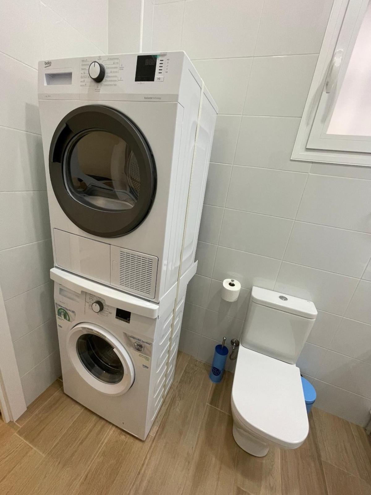 Apartamento Plaza Espana فوينخيرولا المظهر الخارجي الصورة