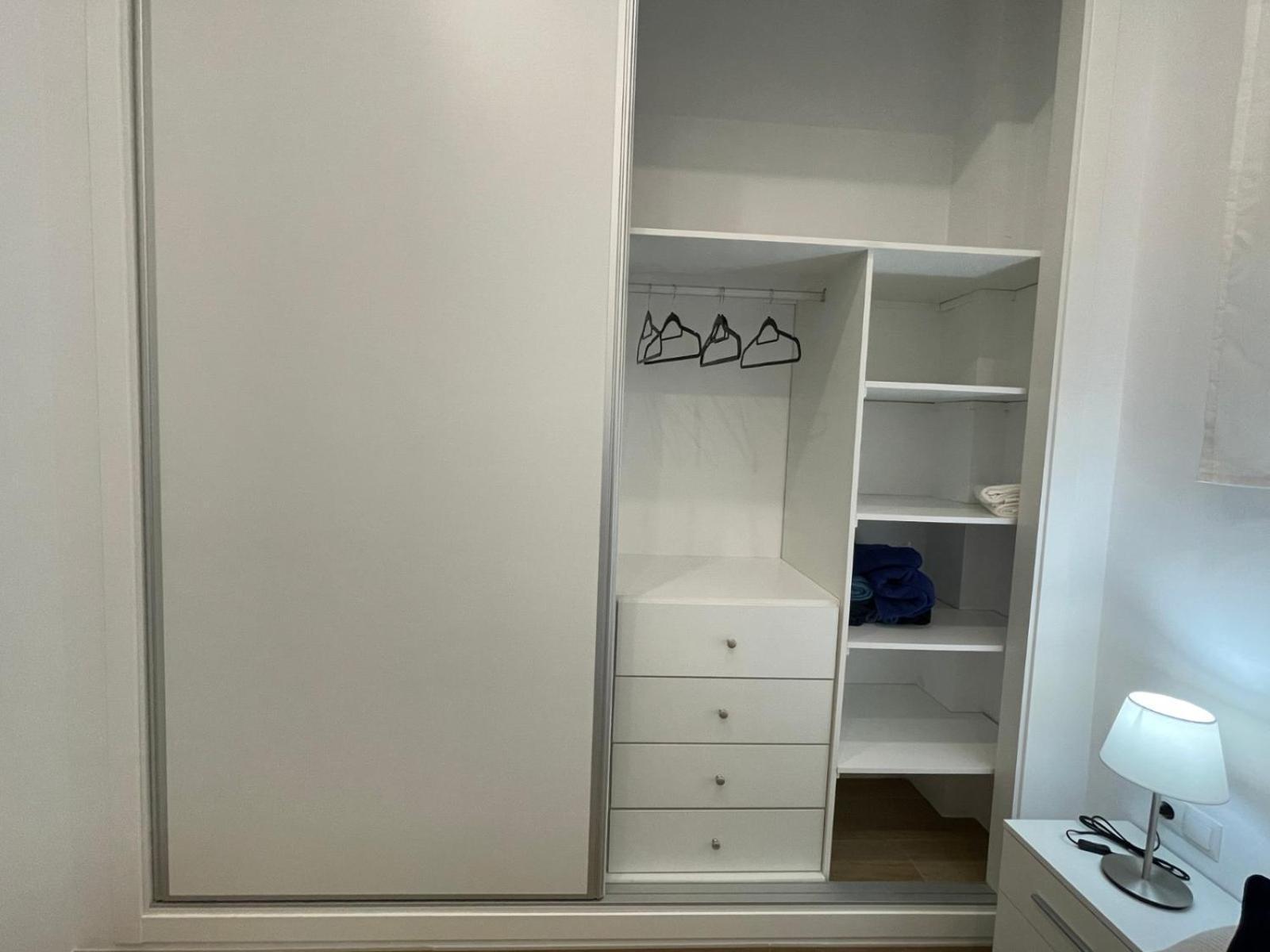 Apartamento Plaza Espana فوينخيرولا المظهر الخارجي الصورة