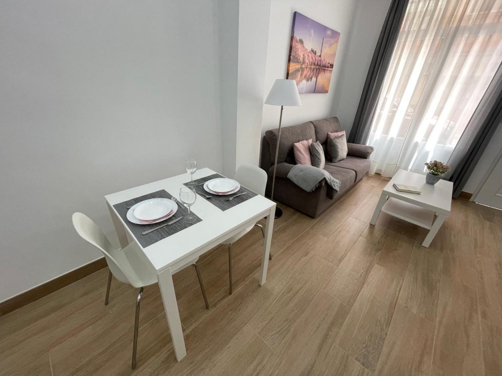 Apartamento Plaza Espana فوينخيرولا المظهر الخارجي الصورة